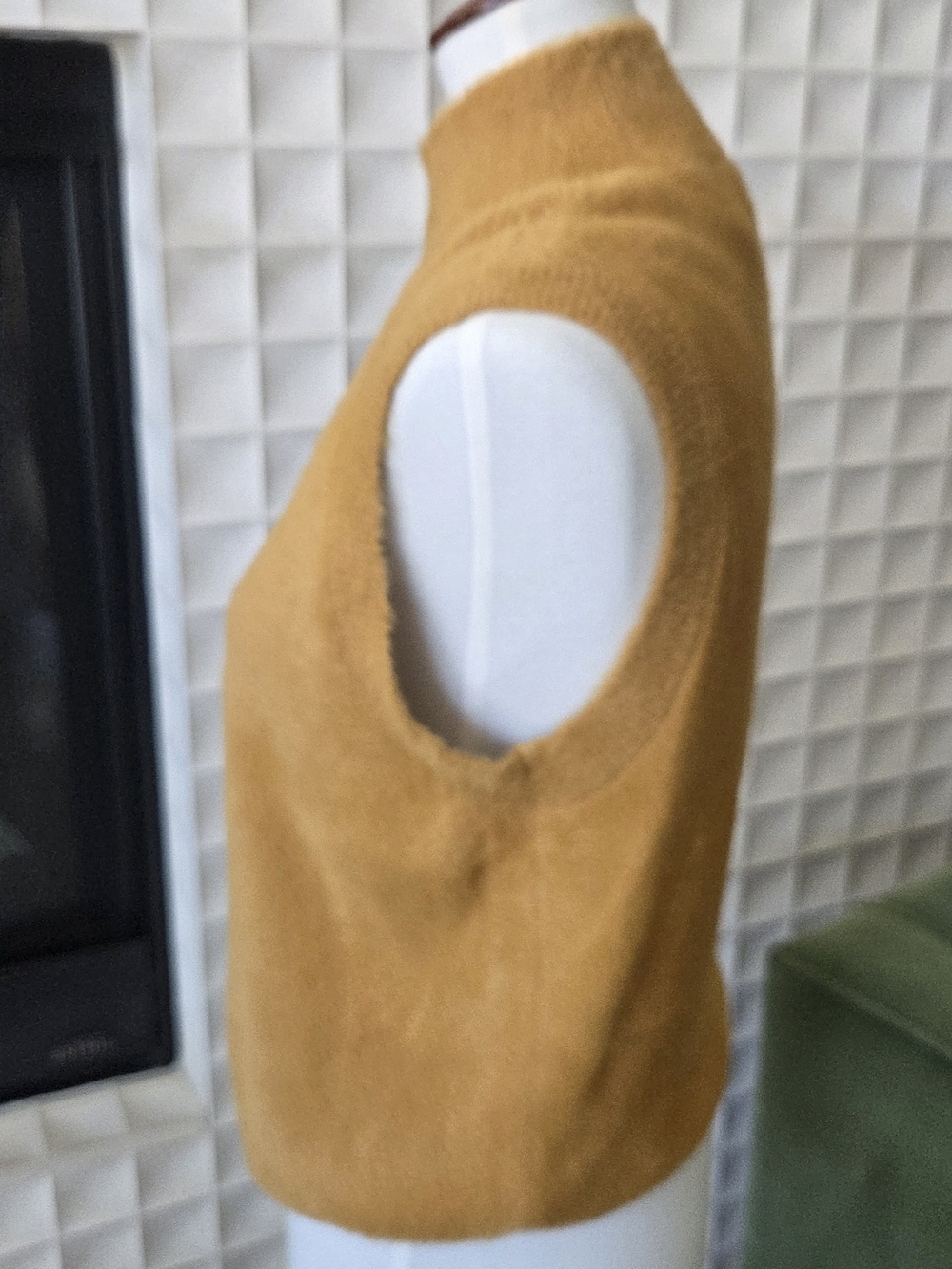 Bailey 44 Sweater Sleeveless Fuzzy Mock Neck Goldenrod Gold Yellow Medium - Picture 2 of 6